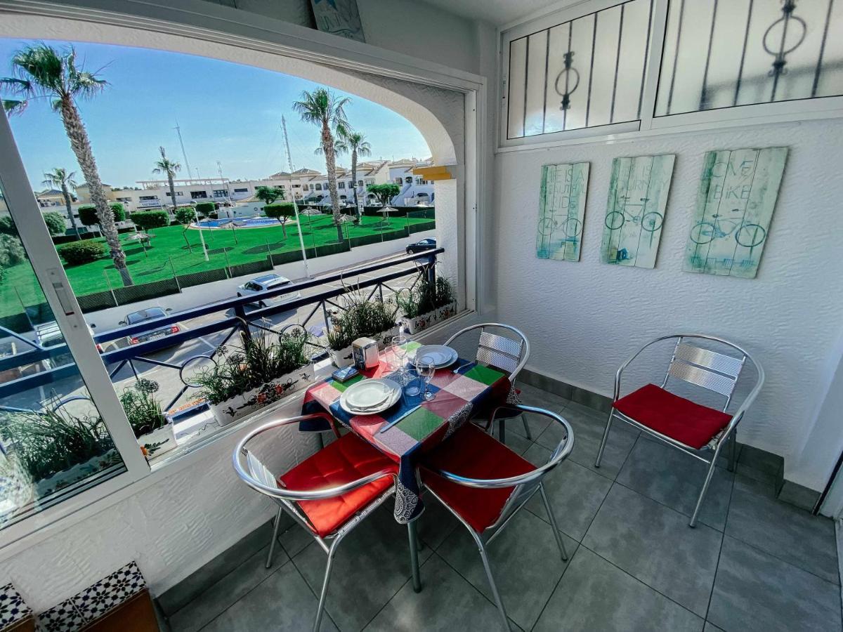Stunning 2 Bedroom Apartment With Pool View 알리칸테 외부 사진